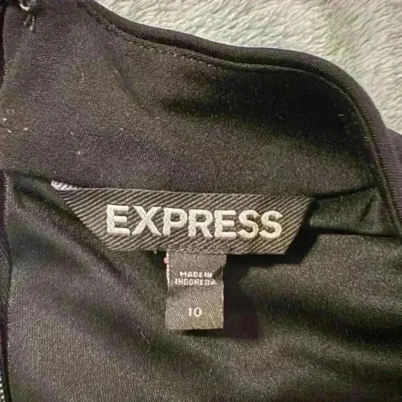 Women’s Black V-Cut Express Dress - Picture 3 of 5